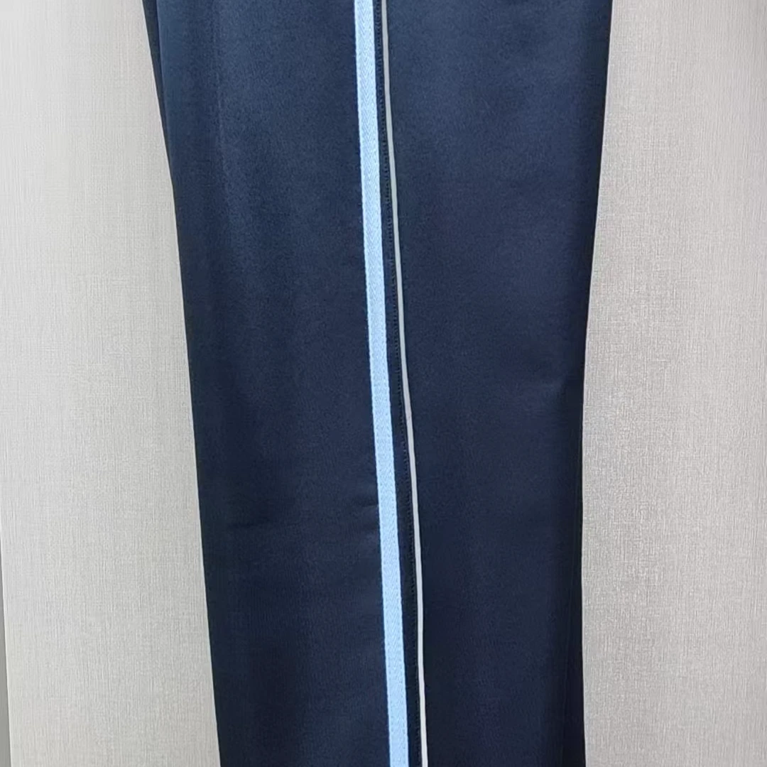藏青色加绒（蓝宽条加反细条）金台中学