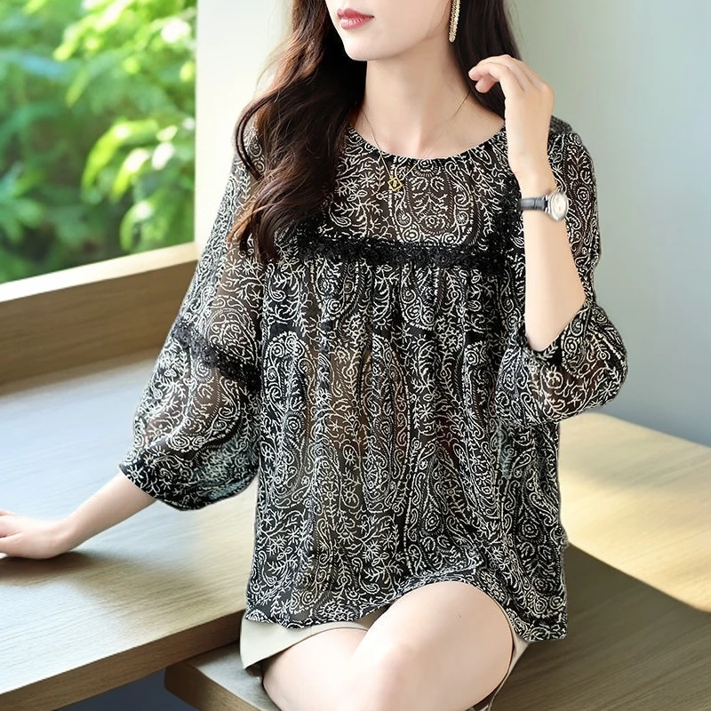 蕾丝拼接雪纺衫女夏季七分袖碎花小衫2025年新款气质上衣夏日穿搭