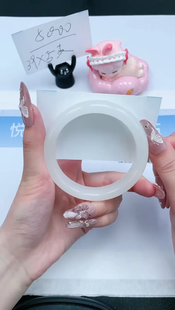 【闪购商品】石英质玉未镶嵌手镯42-61