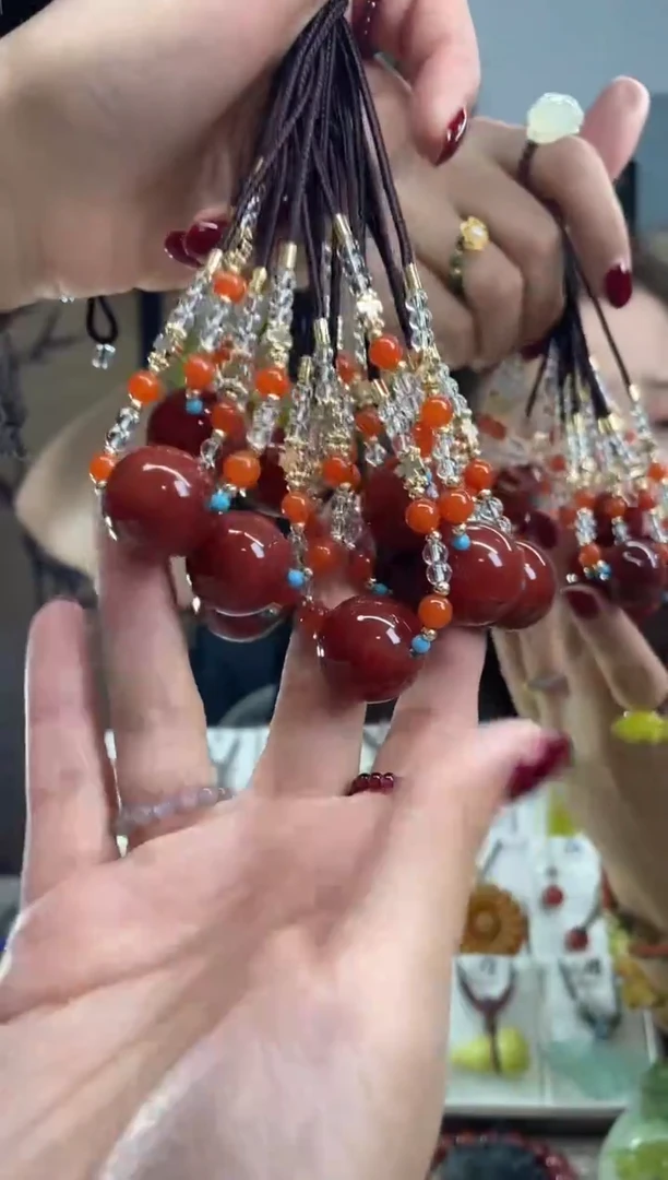 未镶嵌.玛瑙/玉髓多样性发货其中发一