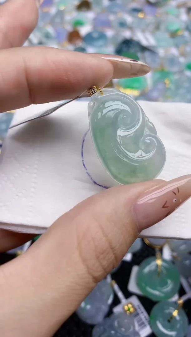 翡翠18K金镶嵌颈饰40   天然翡翠A货