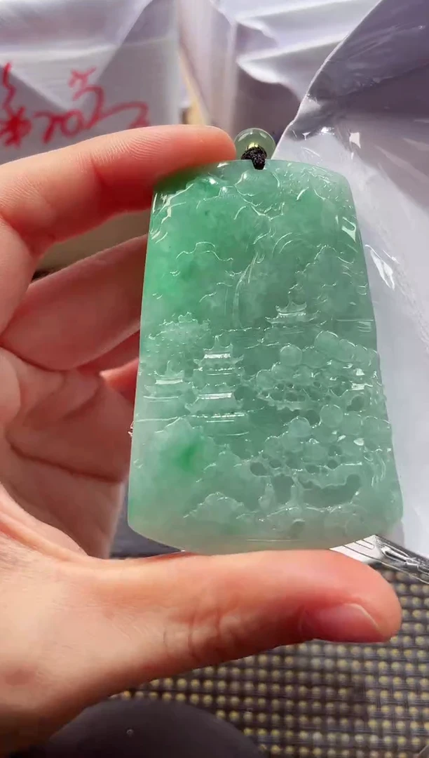 颈饰未镶嵌翡翠000111