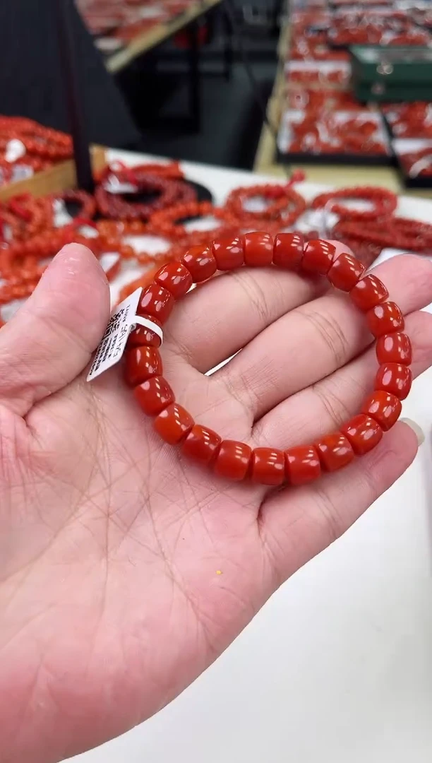 【闪购商品】南红玛瑙瓦西直切手串未镶嵌一个/条