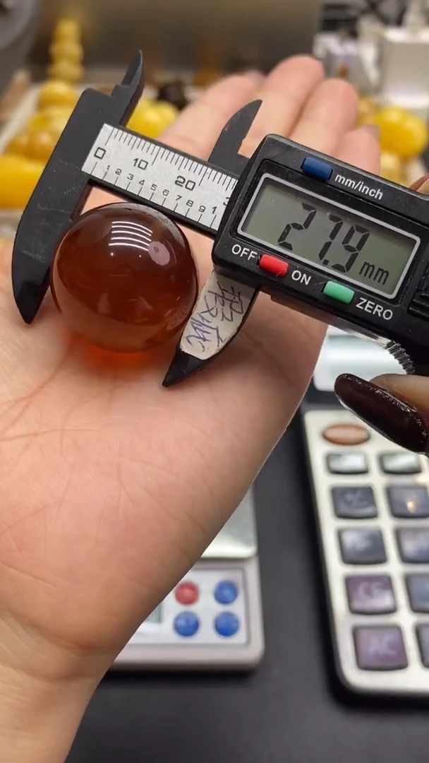 琥珀未镶嵌珠宝奇石1613