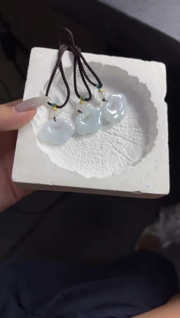 翡翠挂件未镶嵌多样性发一件262#-A1-905