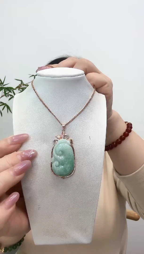 【闪购商品】翡翠吊坠(赠链)银S925镶嵌如意玫瑰边