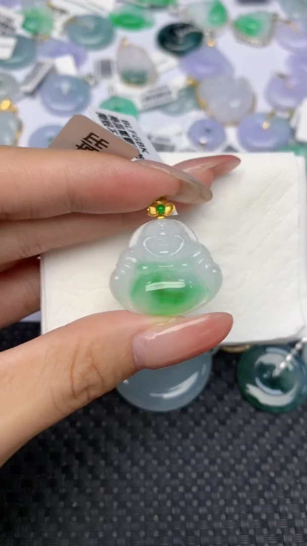 翡翠18K金镶嵌颈饰天然翡翠a货