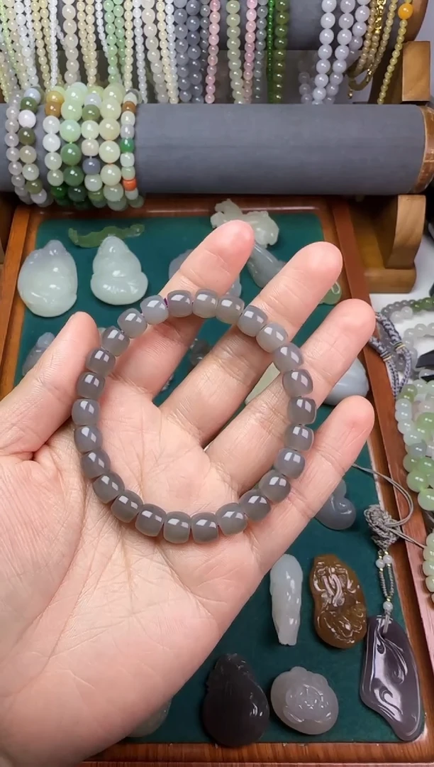 【闪购商品】和田玉无未镶嵌手串