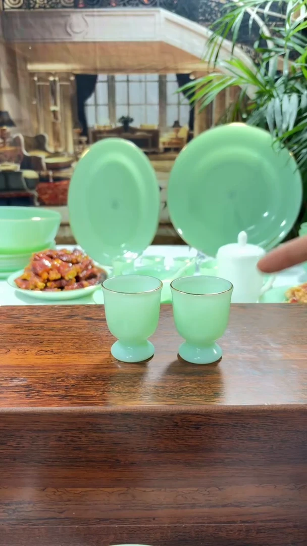 【闪购商品】....玉瓷酒杯6个  【贝美】