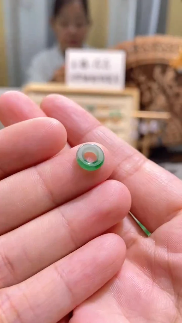 颈饰未镶嵌翡翠甜甜圈