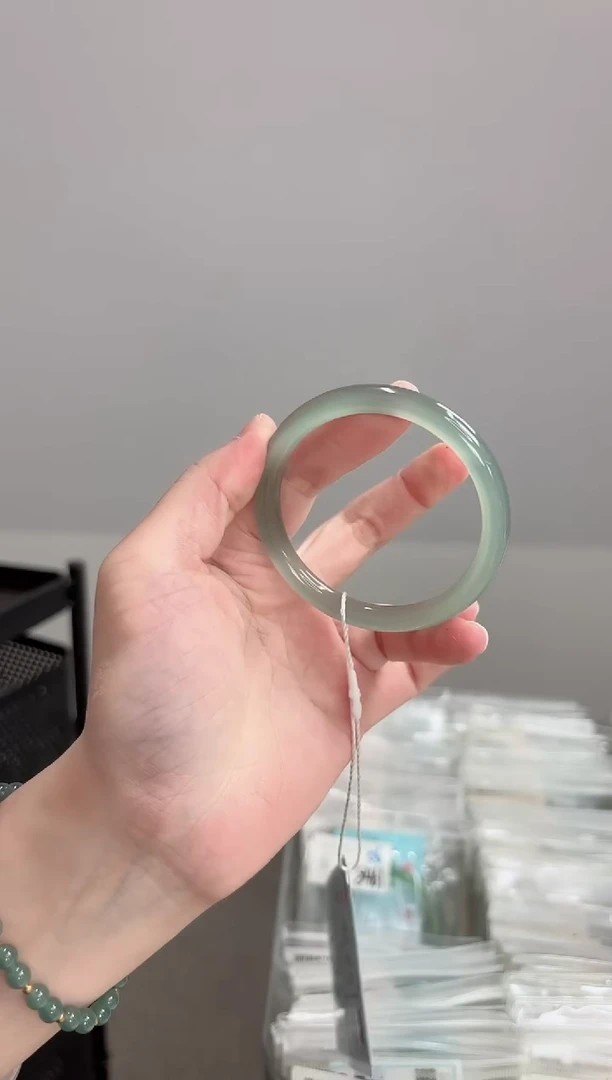 手镯玛瑙/玉髓未镶嵌55-56圈