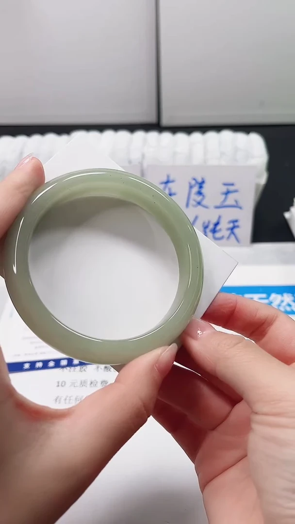 未镶嵌手镯石英质玉15-60.2