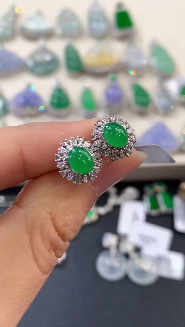 【闪购商品】翡翠耳饰18K金镶嵌B128