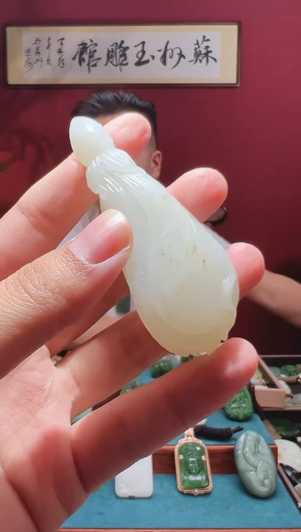 和田玉未镶嵌吊坠(不含链)我****懂1