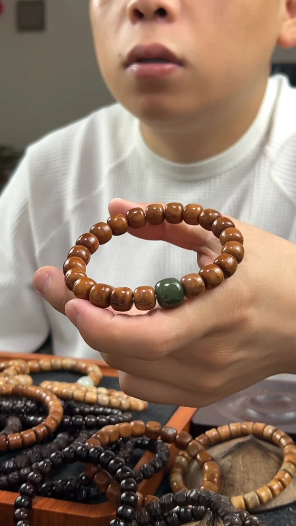 库克手串库克菩提10X9老型带绿田