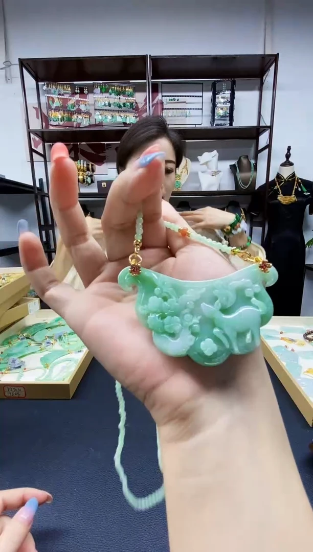 颈饰未镶嵌翡翠翡翠吊坠
