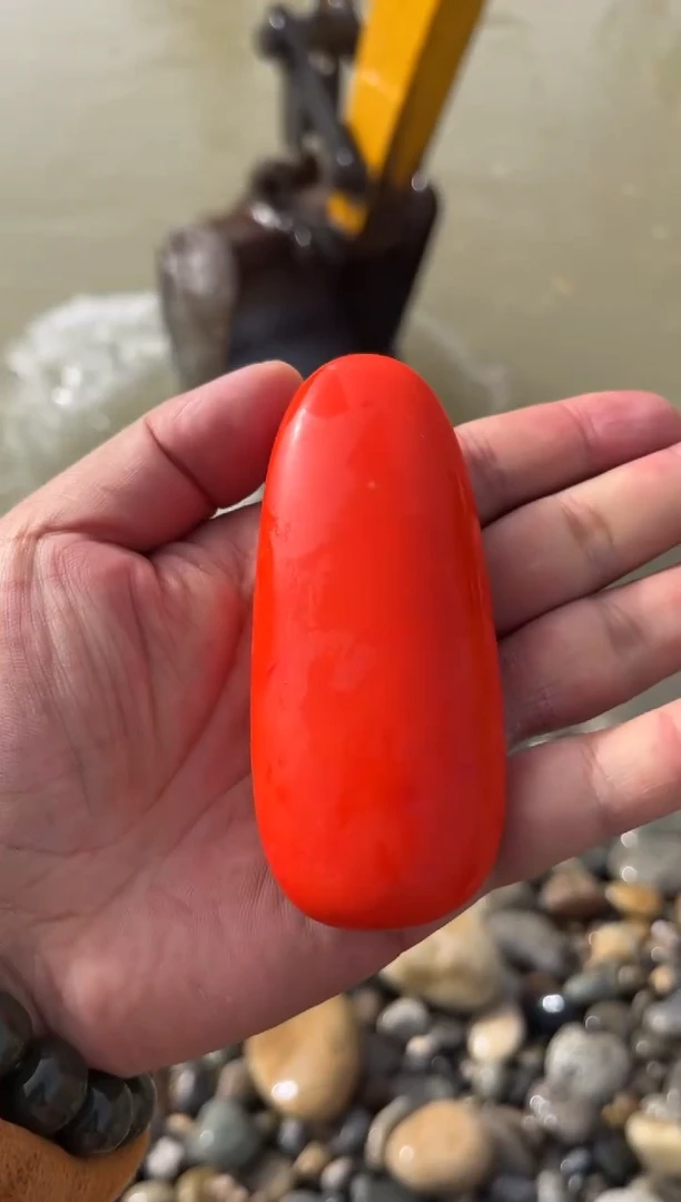 颈饰未镶嵌和田玉（糖玉）99