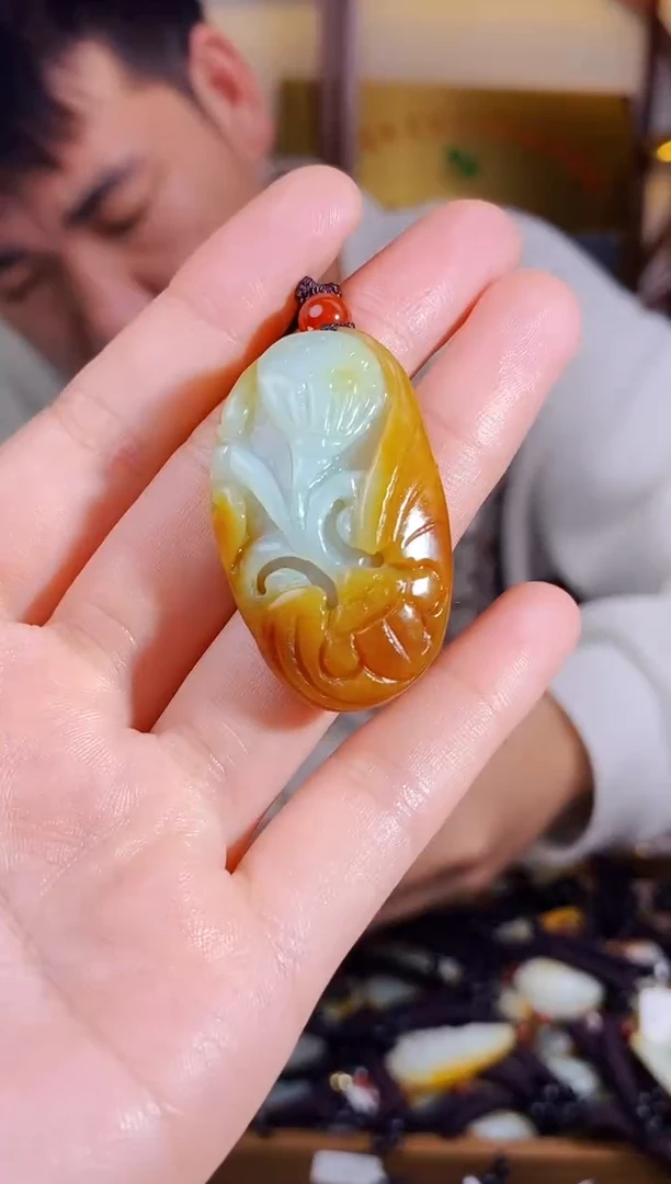 【闪购商品】和田玉颈饰未镶嵌1