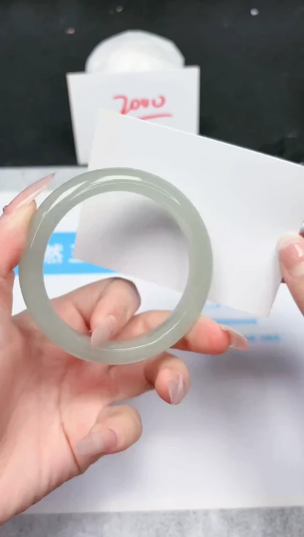 【闪购商品】石英质玉手镯未镶嵌724-58