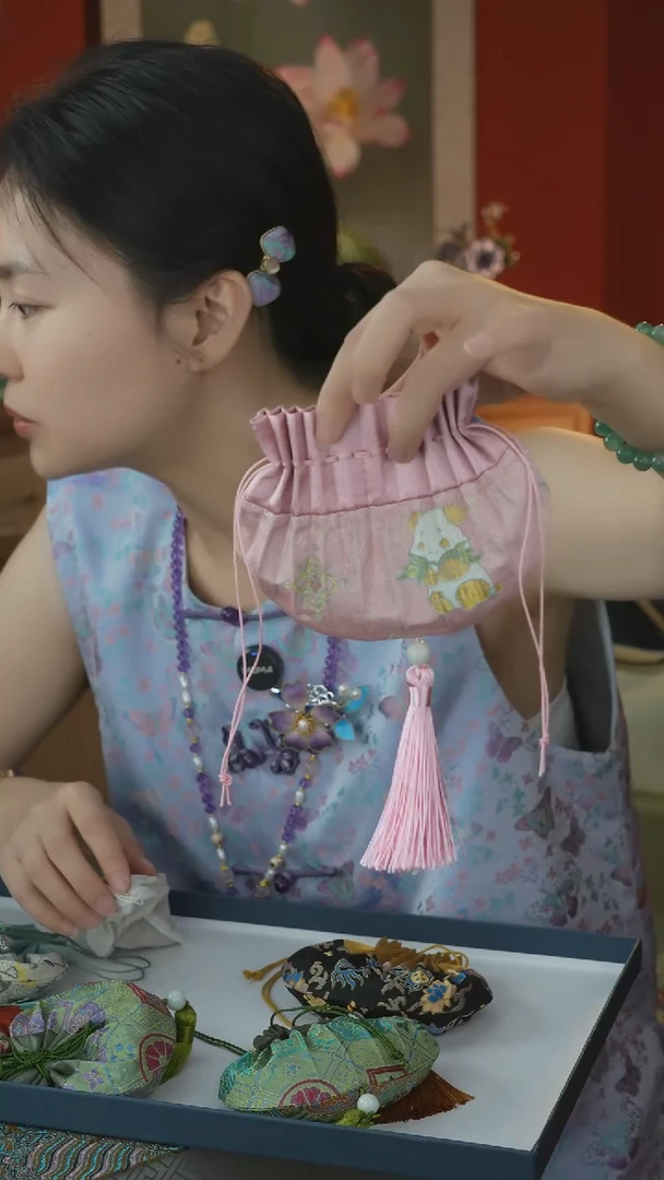 刺绣纯手工非遗国风饰品