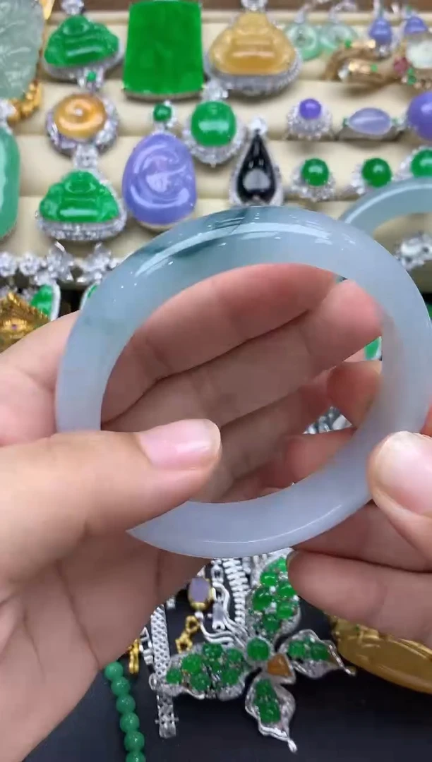 翡翠手镯未镶嵌435-春日珠宝