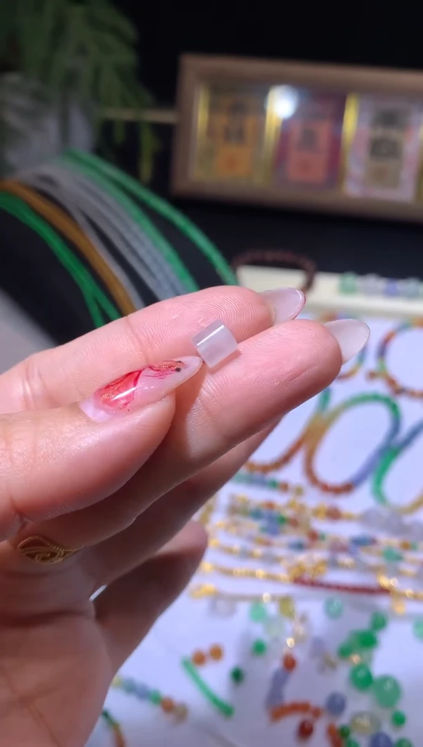 【闪购商品】定制翡翠未镶嵌5.8*5.9桶珠980+98