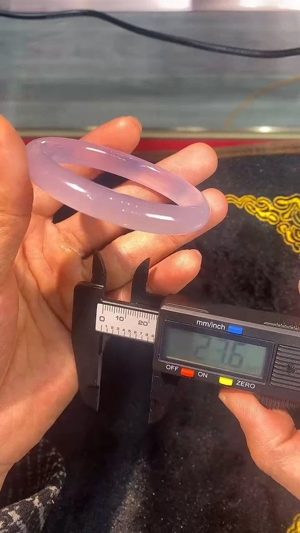 手镯玛瑙/玉髓未镶嵌平安镯