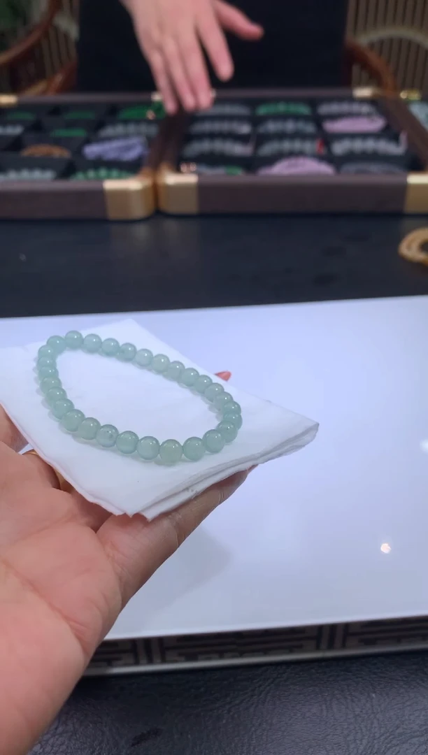 未镶嵌定制翡翠可*翡翠