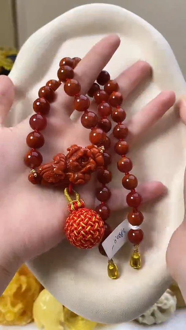 颈饰未镶嵌南红玛瑙项链