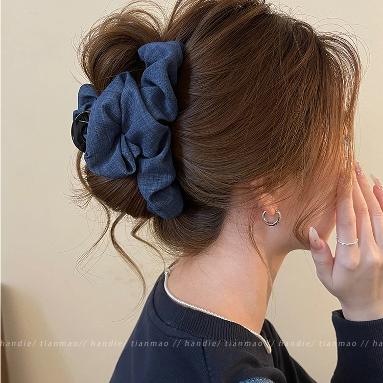 韩系云朵头发抓夹女2025新高级感发夹饱满后脑勺大号发量大鲨鱼夹
