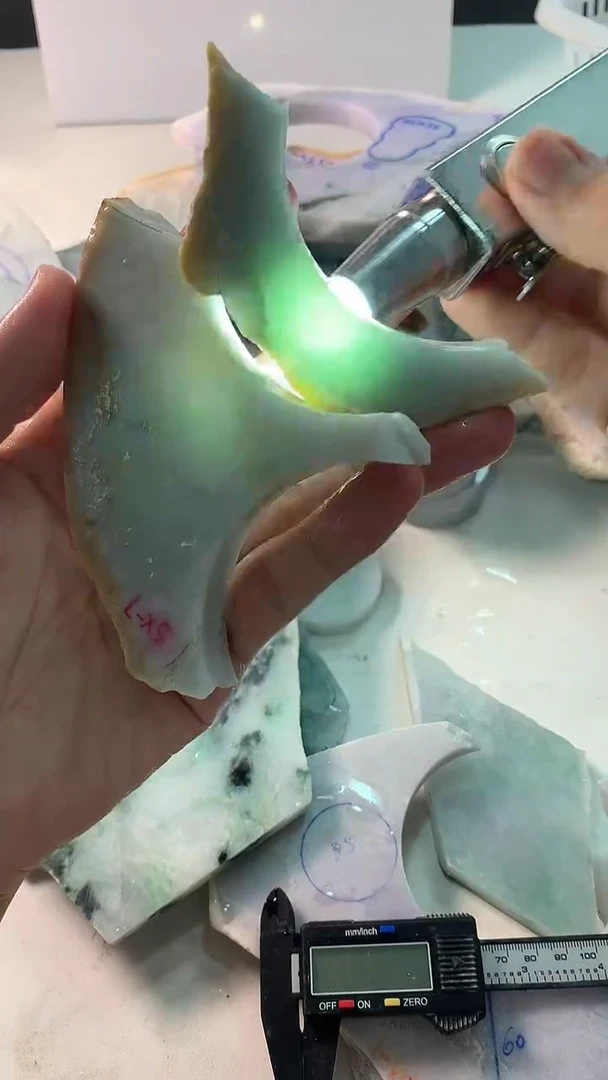 散珠翡翠翡翠玉石