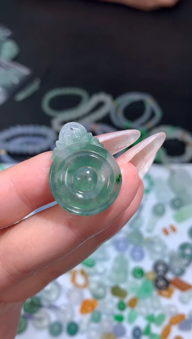 未镶嵌定制翡翠福贝