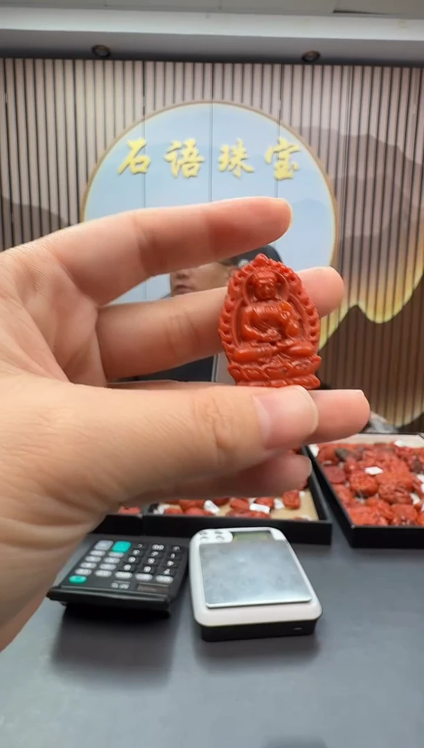 未镶嵌雕刻南红玛瑙066ZB0104产品一个