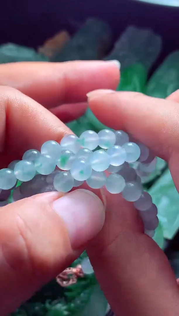 未镶嵌定制翡翠黎**?翡翠毛货定制