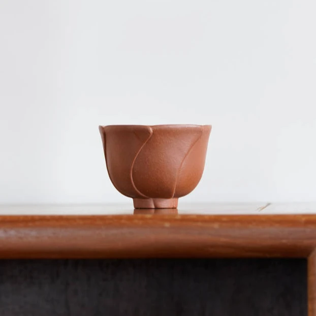 观一优选 | 三两茶叙·旋花主人杯红降坡泥100ml紫砂品茗杯