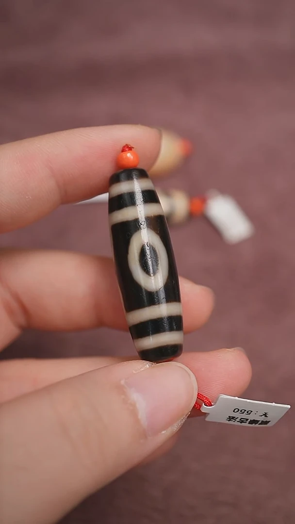 未镶嵌颈饰玛瑙/玉髓蚀花玛瑙珠定制编绳