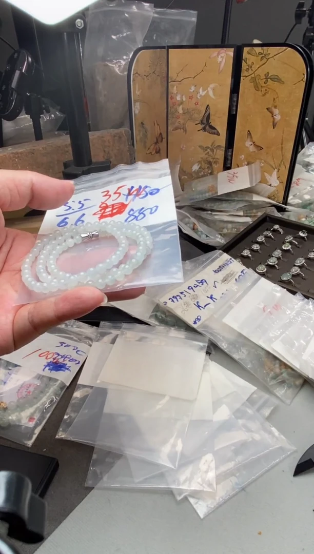 定制翡翠未镶嵌天然缅甸翡翠
