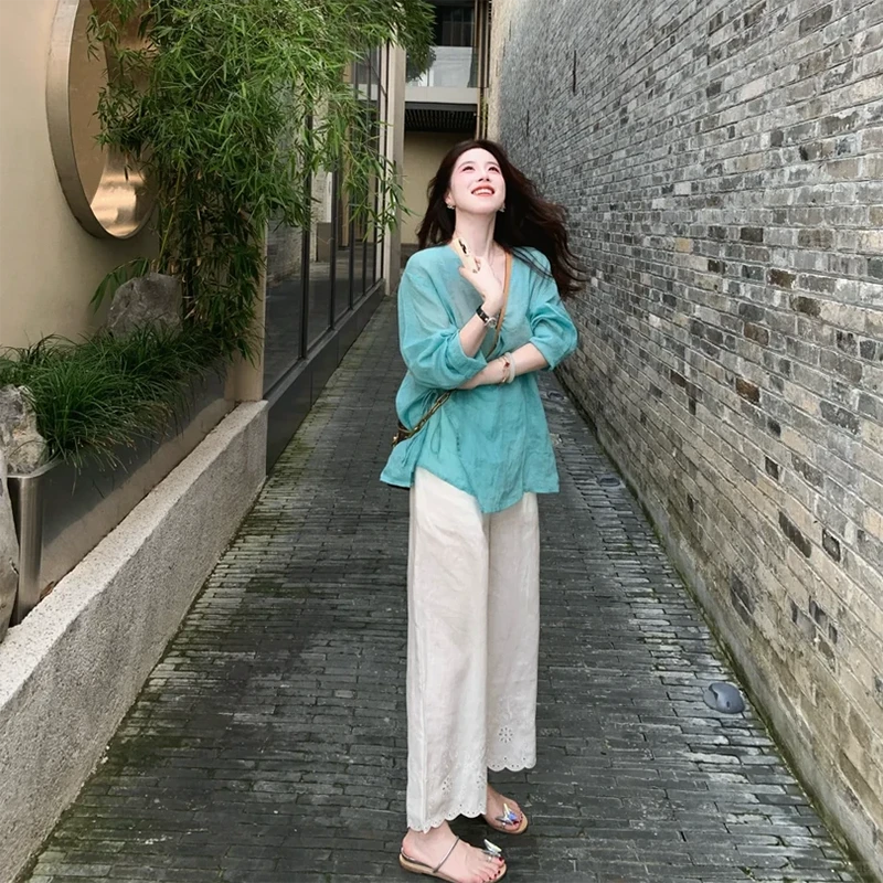 2025夏季新款湖蓝色盘扣系带长袖薄款衬衫搭配休闲裤显瘦两件套女
