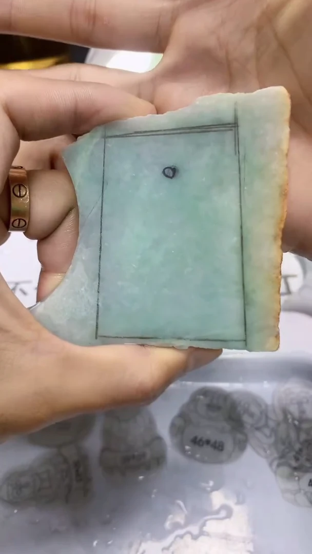 翡翠裸石缅甸天然A货翡翠Q1330