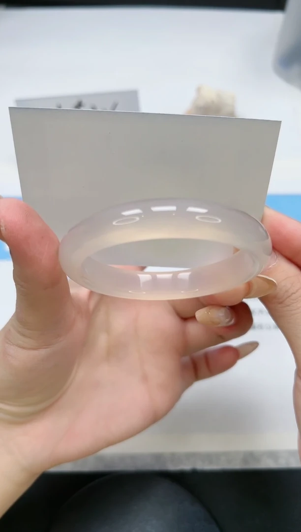 【闪购商品】玛瑙/玉髓手镯未镶嵌61/荔枝54.8