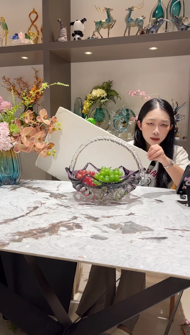 设计师款紫色果篮
