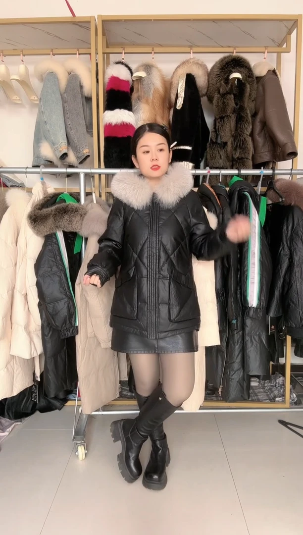 90-115斤可以穿皮羽绒