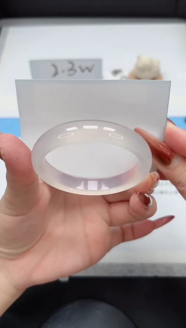 【闪购商品】玛瑙/玉髓手镯未镶嵌63/荔枝52