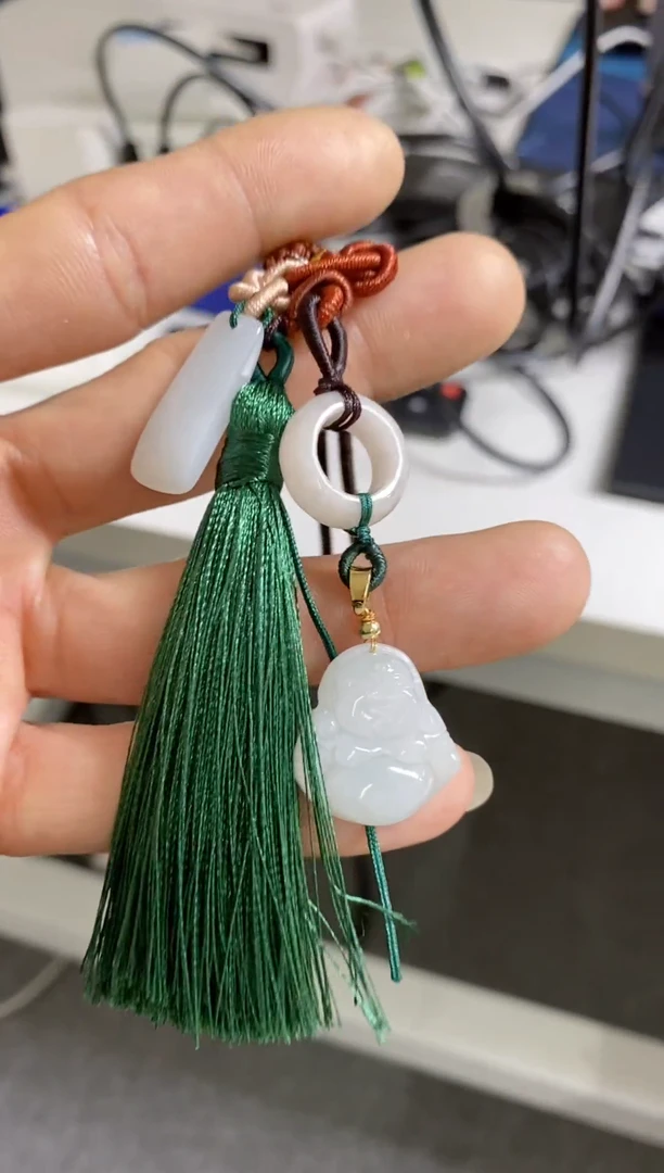 【闪购商品】翡翠颈饰未镶嵌天然缅甸翡翠A货