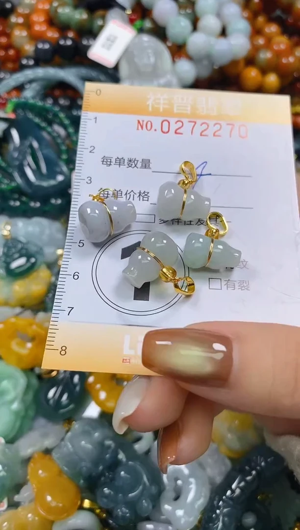 颈饰未镶嵌翡翠闪购0272270多样性发其一