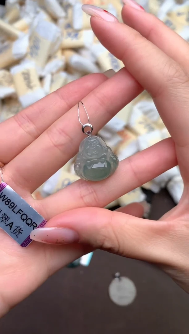 【闪购商品】翡翠颈饰18K金镶嵌—