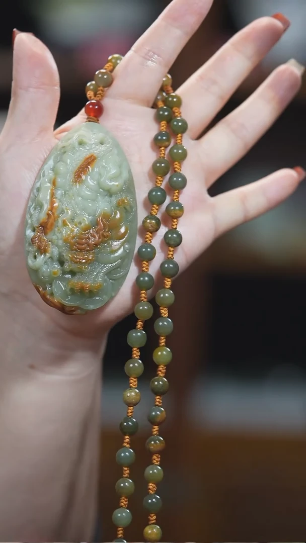 颈饰未镶嵌和田玉貔貅