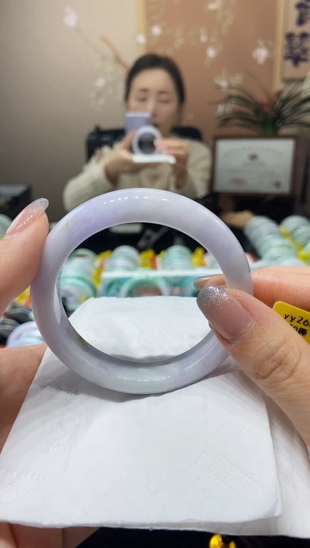 【闪购商品】翡翠手镯未镶嵌55圈口