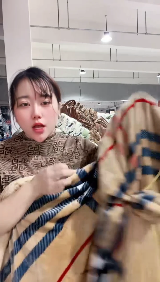 牛奶绒战马毛毯  2.0*2.3米   瑕疵