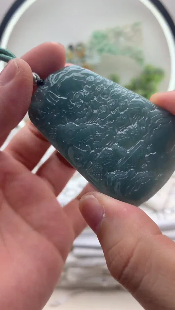 颈饰未镶嵌翡翠山水牌